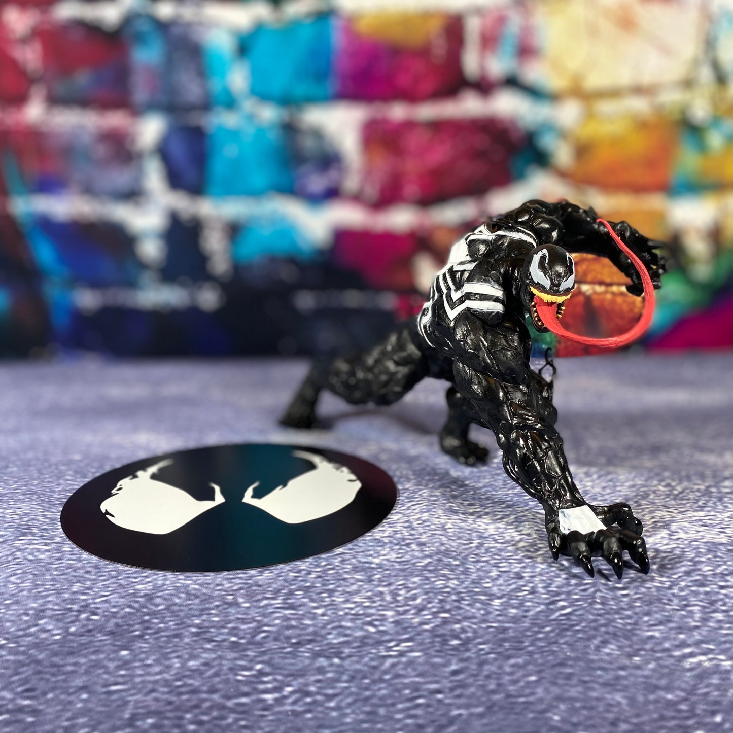 Venom Magnetic Base Figure